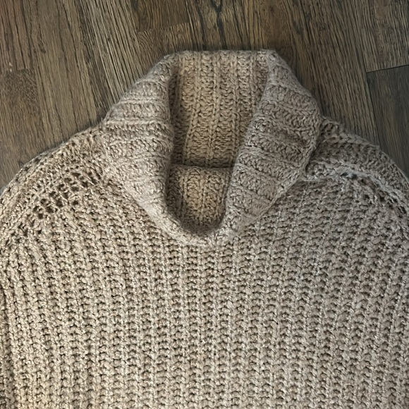 Oversize Cowl Neck Sweater - Picture 2 of 3